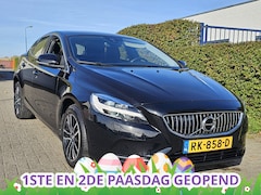 Volvo V40 - 1.5 T2 Nordic+, AUT Pano Dak Leder Camera Zondag OPEN
