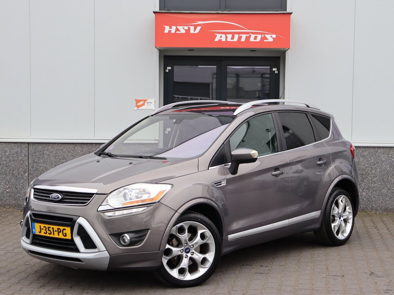 Ford Kuga - 2.5 20V Titanium navi LEER automaat trekhaak - AutoWereld.nl