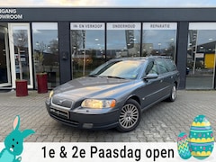 Volvo V70 - 2.4 Momentum automaat