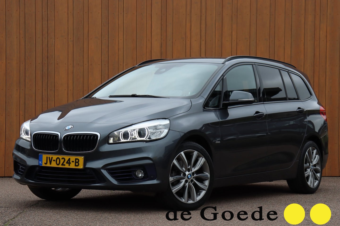 BMW 2-serie Gran Tourer - 218i Cent.High Executive Sport 7persoons org.NL leer+vw head-up trekhaak - AutoWereld.nl