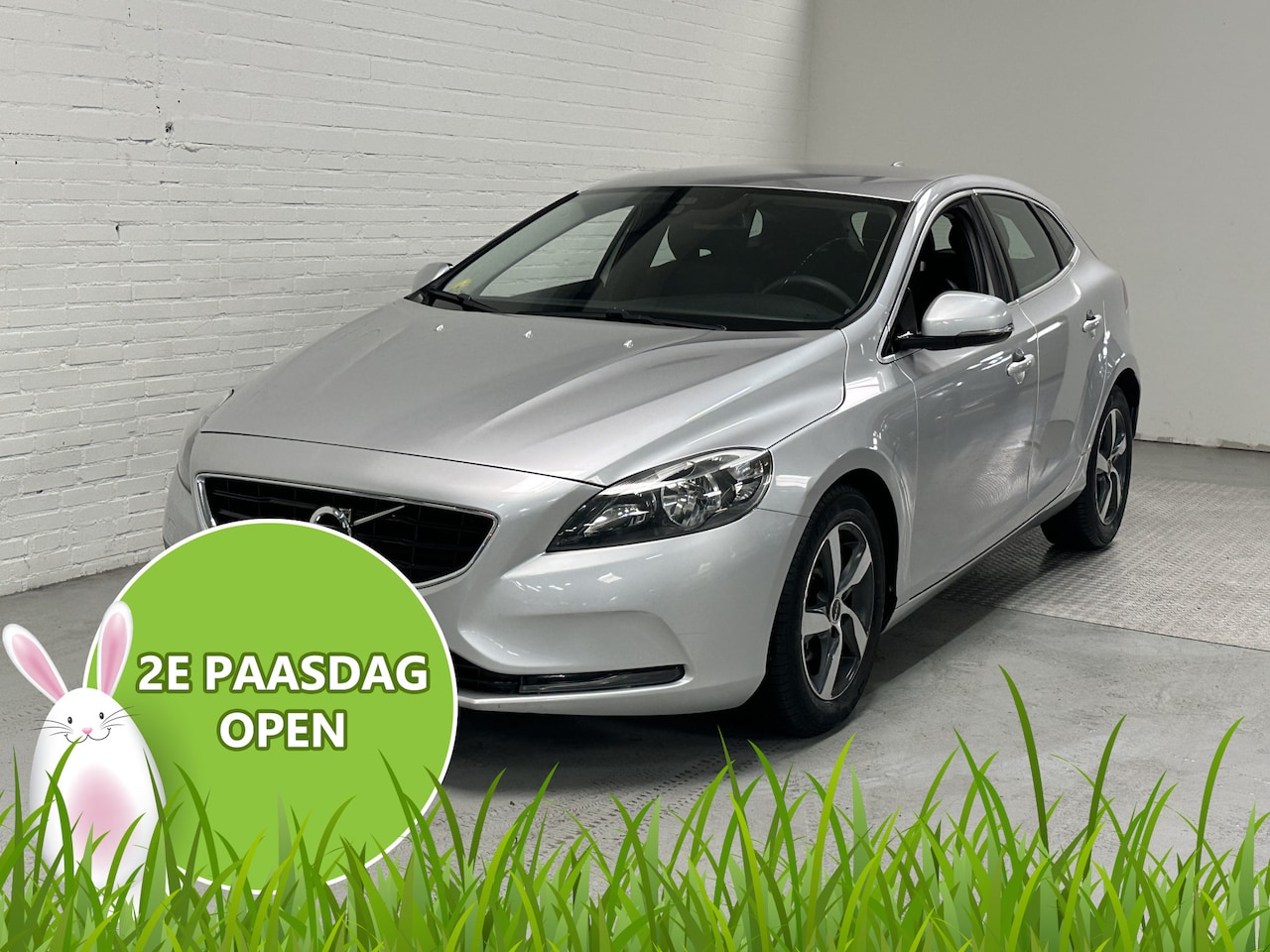 Volvo V40 - 1.6 D2 Momentum CLIMA /NAVI /CRUISE / ELK.PAKKET - AutoWereld.nl