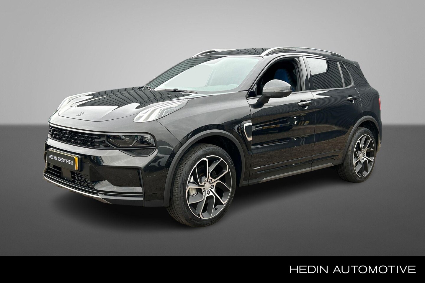 Lynk & Co 01 - 1.5 Black Edition | Plug- in | Panoramadak | Adaptieve Cruise Control | 20 inch lichtmetal - AutoWereld.nl