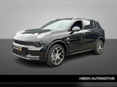 Lynk & Co 01 - 1.5 Black Edition | Plug- in | Panoramadak | Adaptieve Cruise Control | 20 inch lichtmetal