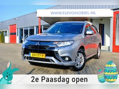 Mitsubishi Outlander - 2.4 PHEV Pure AWD Aut. Leder-Alcantara|Clima|Cam|LMV