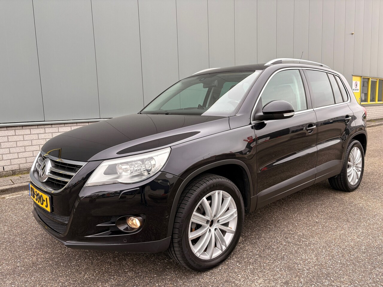 Volkswagen Tiguan - 2.0 TSI Sport&Style 4Motion - AutoWereld.nl