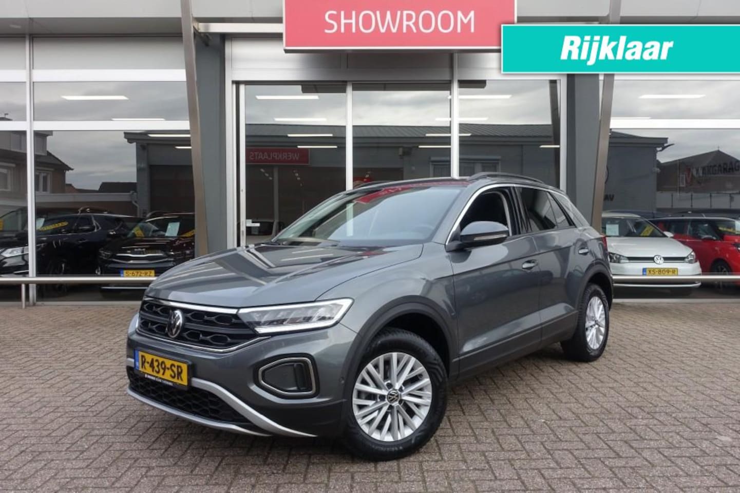 Volkswagen T-Roc - 1.0 TSI LIFE BUSINESS Trekhaak 1e Eigenaar (All-in prijs) - AutoWereld.nl