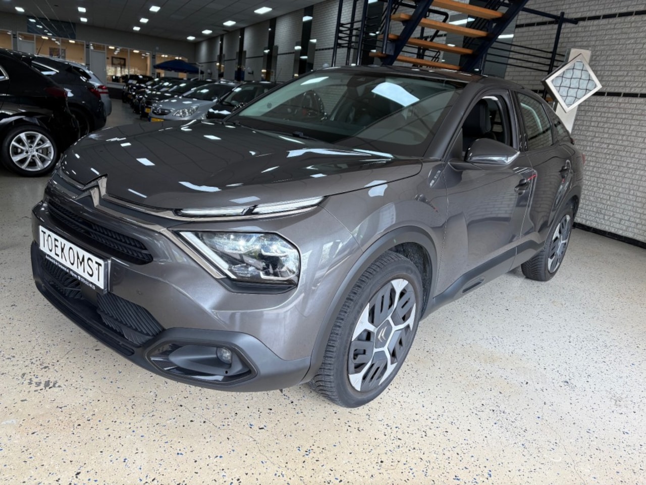 Citroën C4 - 1.2 Feel Navigatie ECC Climat PDC Cam Cruise LED Multimedia - AutoWereld.nl