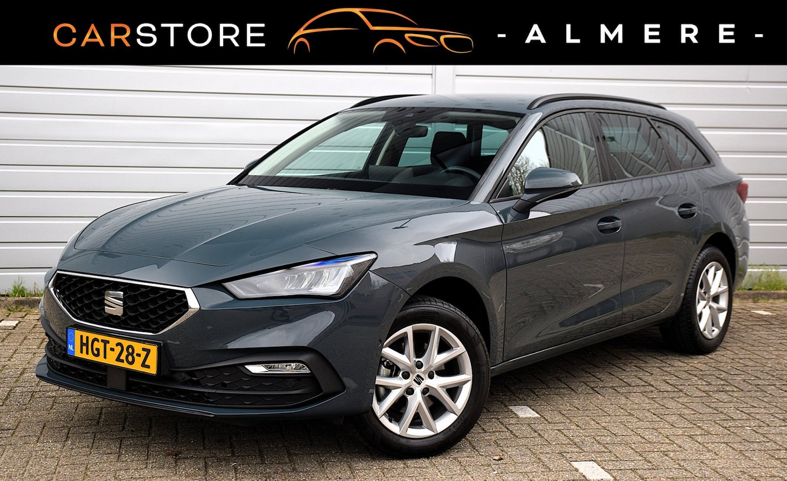 SEAT Leon Sportstourer - 1.5 eTSI Style Business Intense*2e eigenaar*16Dkm*NAP*Camera*ACC*Virtual cockpit* - AutoWereld.nl