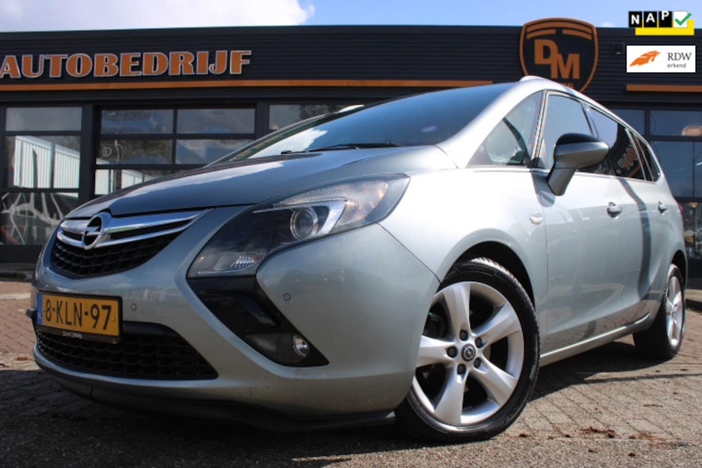 Opel Zafira Tourer - 1.4 Business+ | 7 Persoons | Navi | PDC | Cruise | - AutoWereld.nl