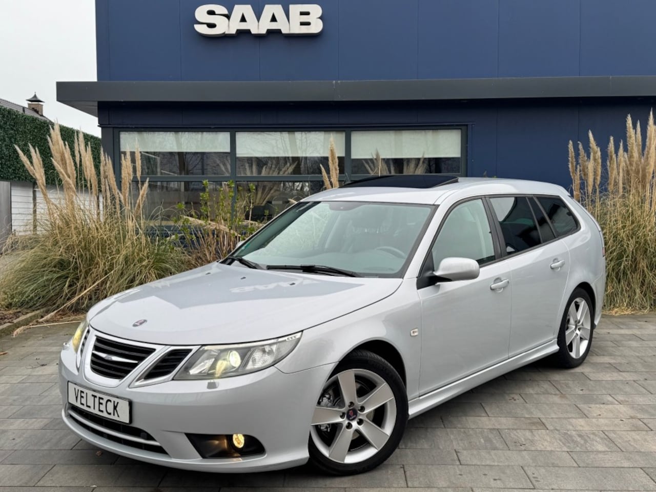 Saab 9-3 - Estate 2.0t BioPower Hirsch 176dkm Schuifdak/Bose/Navi/Leer - AutoWereld.nl