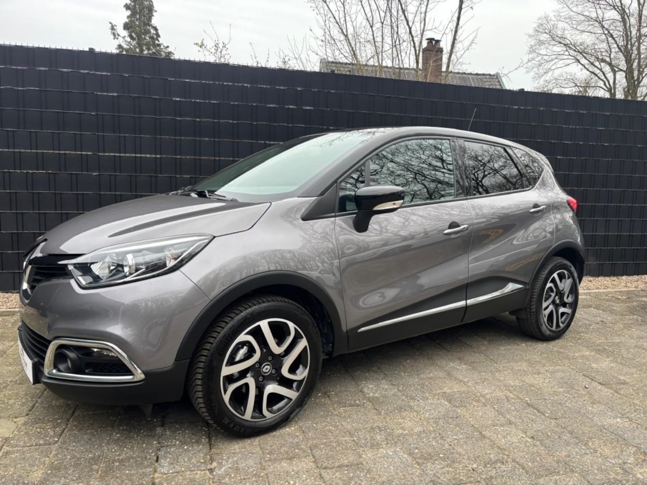 Renault Captur - 1.2 TCE Energy Intens ** zeer netjes//Automaat//weinig kmters** - AutoWereld.nl