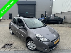 Renault Clio - 1.5 dCi Panorama Clima Airco Parisienne