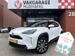 Toyota Yaris Cross - 1.5 Hybrid Dynamic // ADAPT. CRUISE // FULL LED // KEYLESS // CAMERA // NAVI+CARPLAY // CL