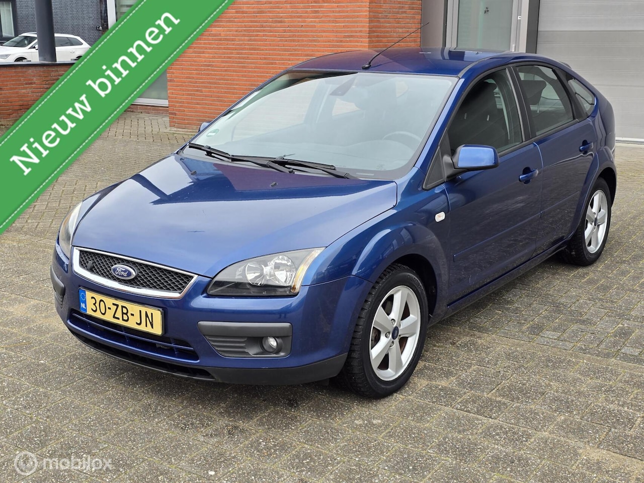 Ford Focus - 1.8-16V Futura Flexifuel 1.8-16V Futura Flexifuel - AutoWereld.nl