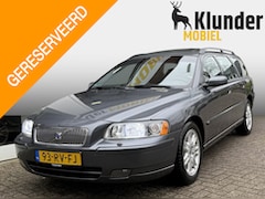 Volvo V70 - 2.4 Summum Aut. |Schuifdak|Leder|Trekhaak|