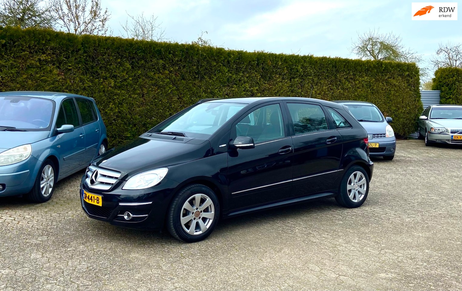 Mercedes-Benz B-klasse - APK NIEUW NAVI AIRCO RIJD NIEUW MOOIE AUTO - AutoWereld.nl