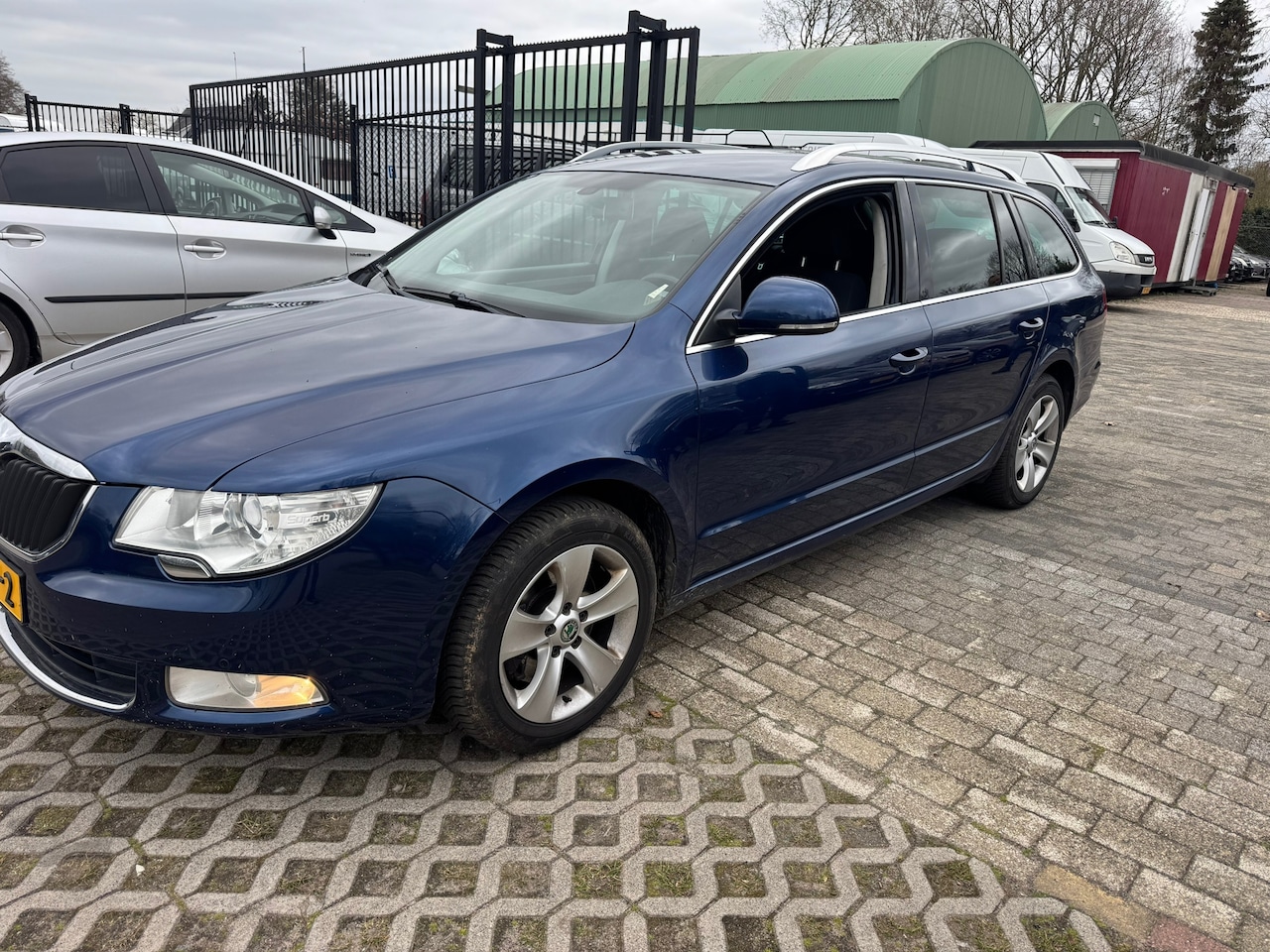 Skoda Superb Combi - 1.8 TSI Ambition Business Line 1.8 TSI Ambition Business Line - AutoWereld.nl