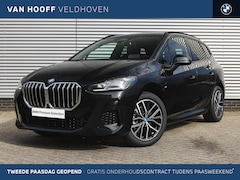 BMW 2-serie Active Tourer - 225e xDrive High Executive M Sport Automaat / Panoramadak / Trekhaak / Sportstoelen / M Ad