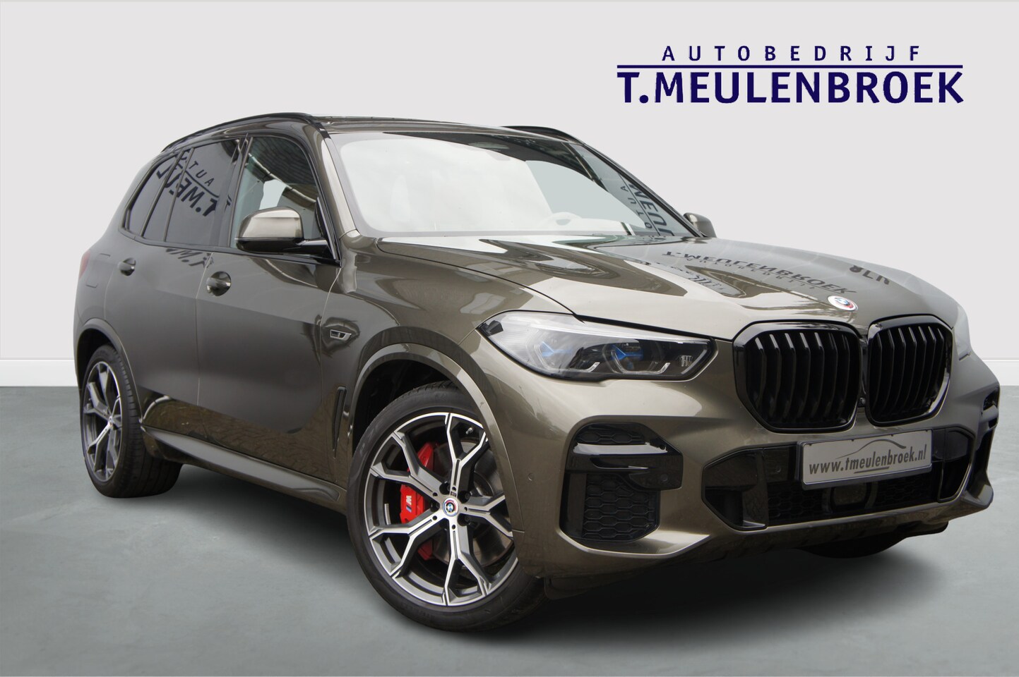 BMW X5 - xDrive45e M sportpakket Panoramadak, Head up - AutoWereld.nl