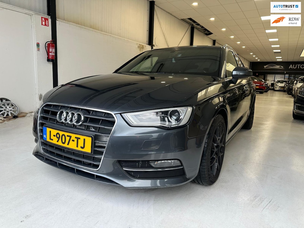 Audi A3 Sportback - 1.8 TFSI quattro/PANO/1JAAR GARANTIE/180 PK - AutoWereld.nl