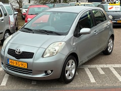 Toyota Yaris - 1.3 VVTi Luna MMTA /AUTOMAAT / 27.000KM