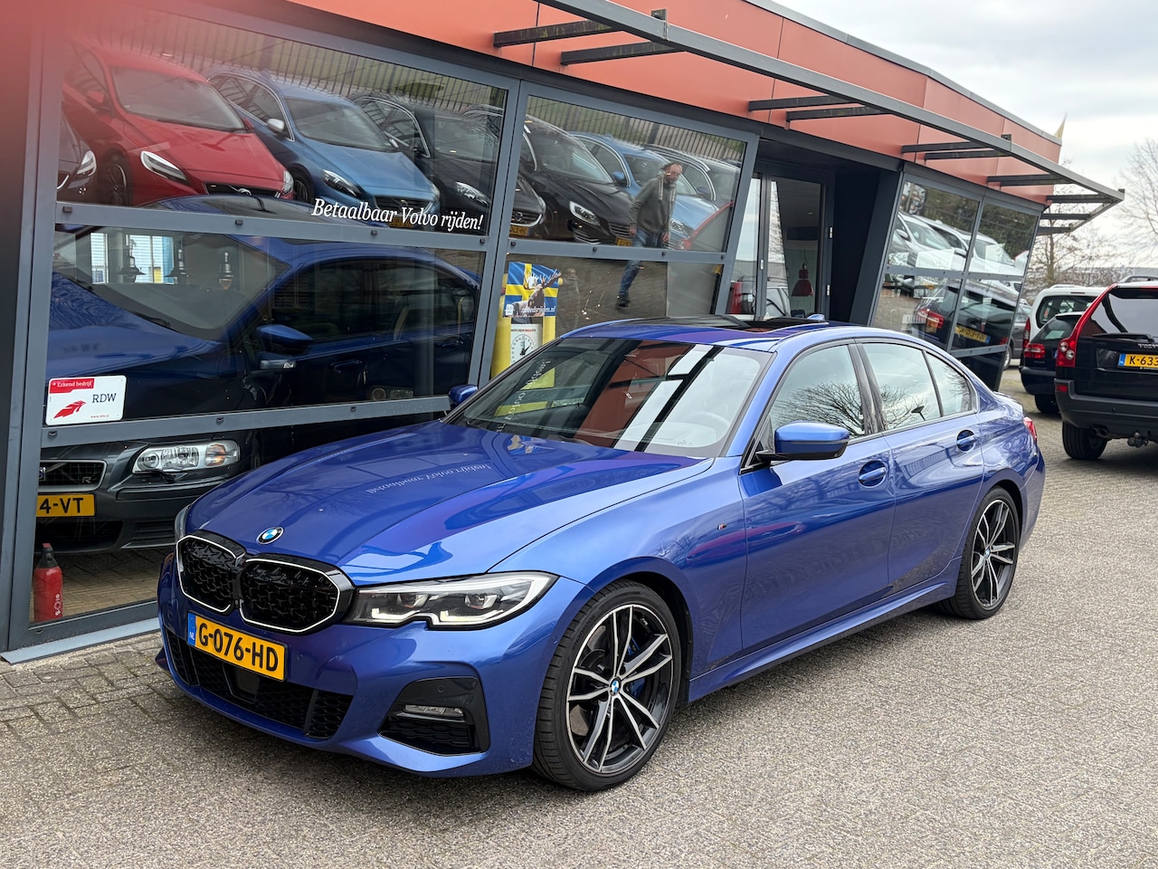 BMW 3-serie - 330i High Executive Edition - AutoWereld.nl