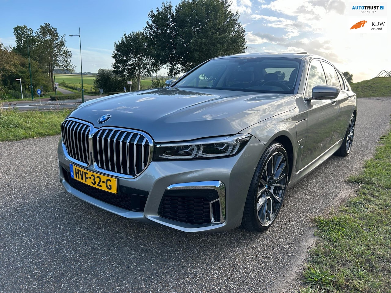 BMW 7-serie - 745e High Executive M-Pakket 21 inch - AutoWereld.nl