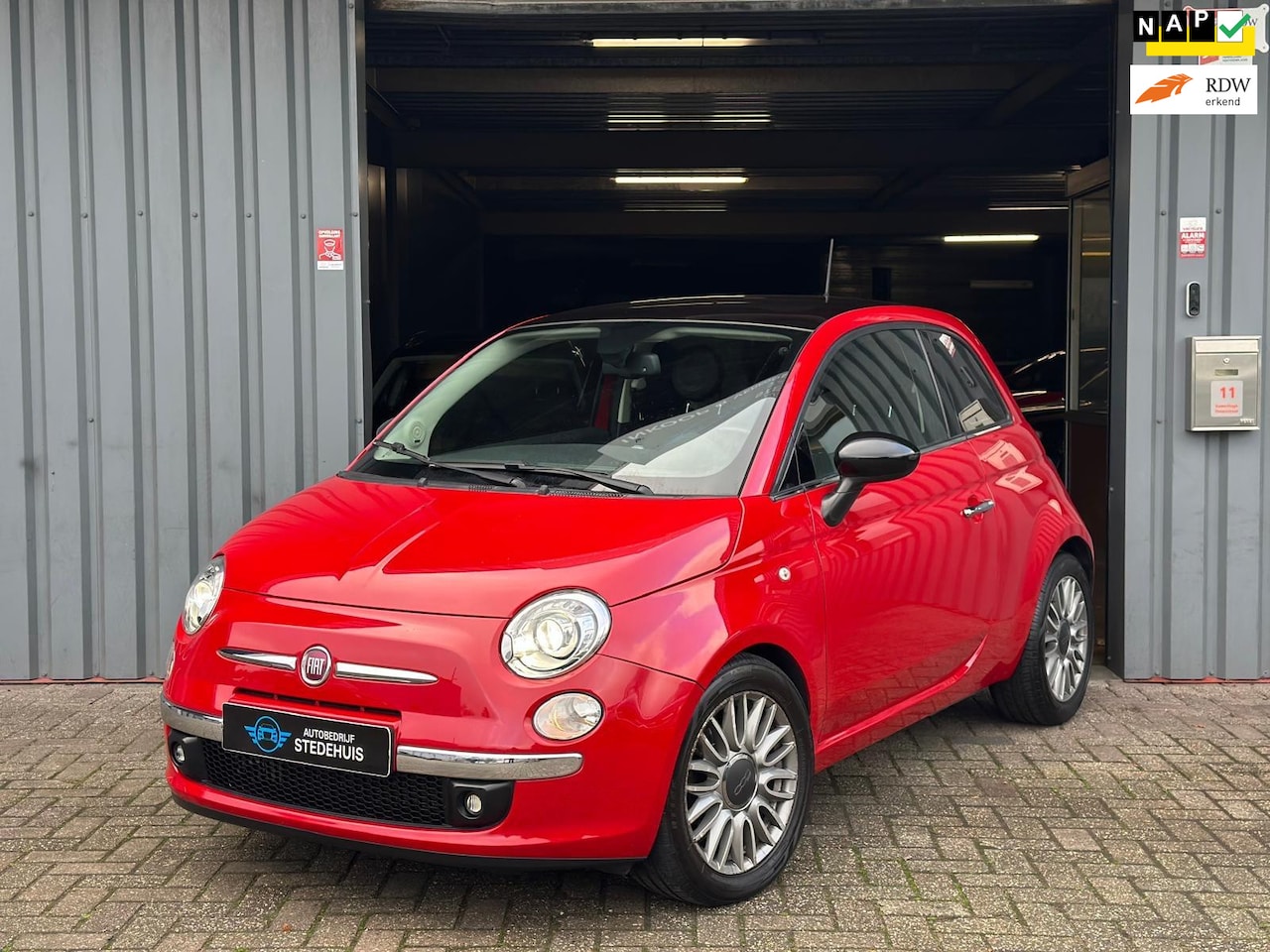 Fiat 500 - 0.9 TwinAir Turbo 500S Cult CarPlay | Panorama - AutoWereld.nl