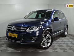 Volkswagen Tiguan - 1.4 TSI R-Line Edition / Trekhaak / Camera / Stoelverw./ Pdc / Navi