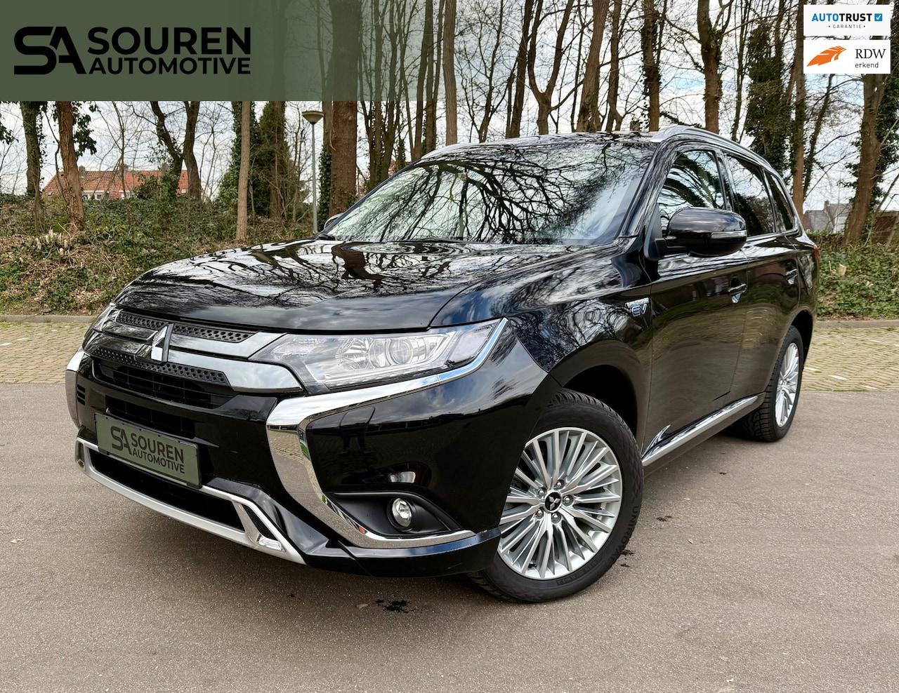 Mitsubishi Outlander - Intense+ 2.4 PHEV/18"/Adaptieve cruise/Dodehoek/LED/Stoelverwarming/PDC v+a/Camera/Apple C - AutoWereld.nl