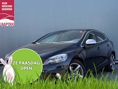 Volvo V40 - BJR 2014 1.6 T2 120 PK R-Design NAVI | TELEFOON | CLIMA | CRUISE
