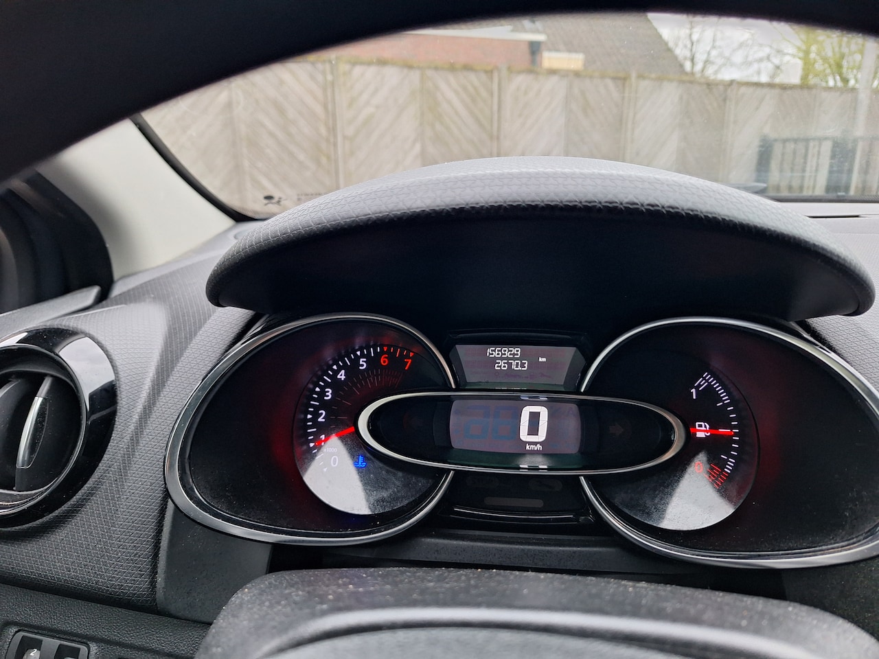 Renault Clio - 0.9 TCe Ecoleader Zen clio met navigatie en cruise control