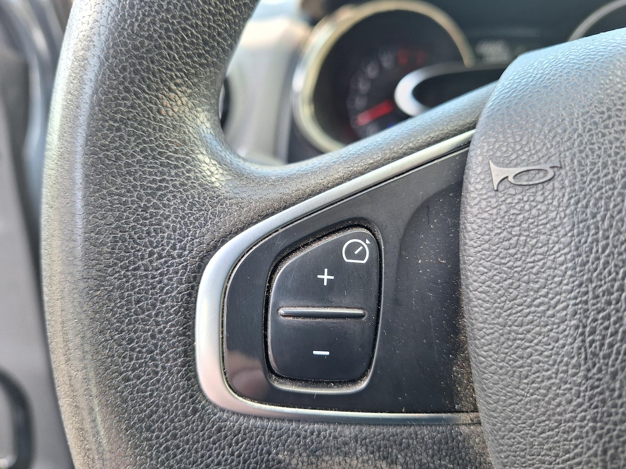 Renault Clio - 0.9 TCe Ecoleader Zen clio met navigatie en cruise control