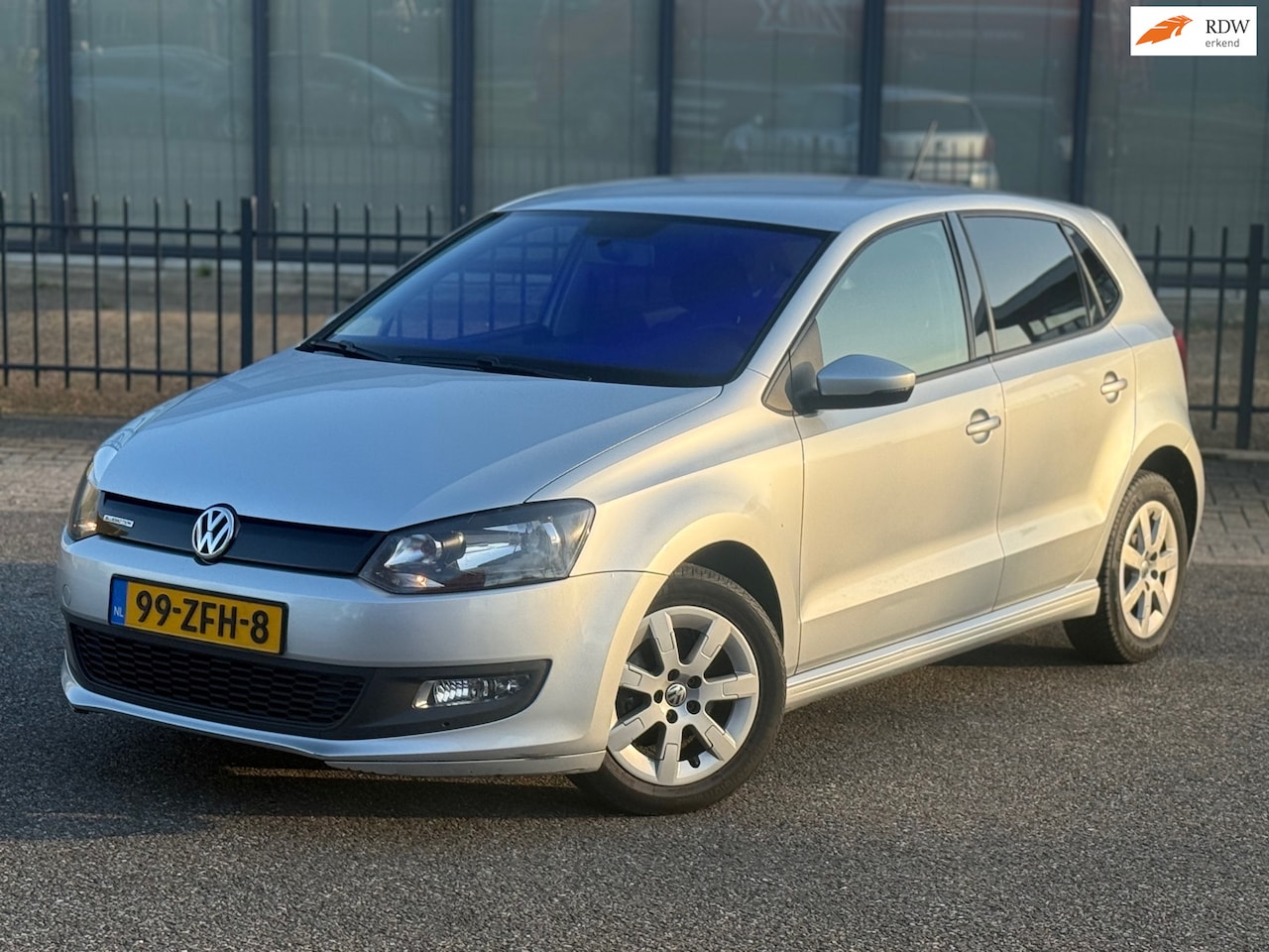 Volkswagen Polo - 1.2 TDI BlueMotion Comfortline 1.2 TDI BlueMotion Comfortline - AutoWereld.nl