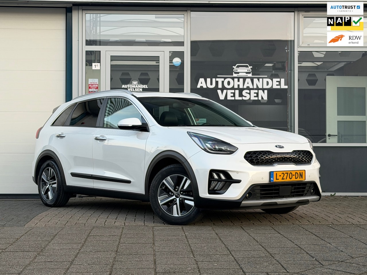 Kia Niro - 1.6 GDi Hybrid ExecutiveLine Camera Pano - AutoWereld.nl