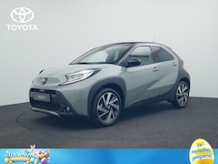 Toyota Aygo X - 1.0 VVT-i MT Envy + Cabriodak | Apple Carplay/Android Auto || Let op auto staat bij Louwma