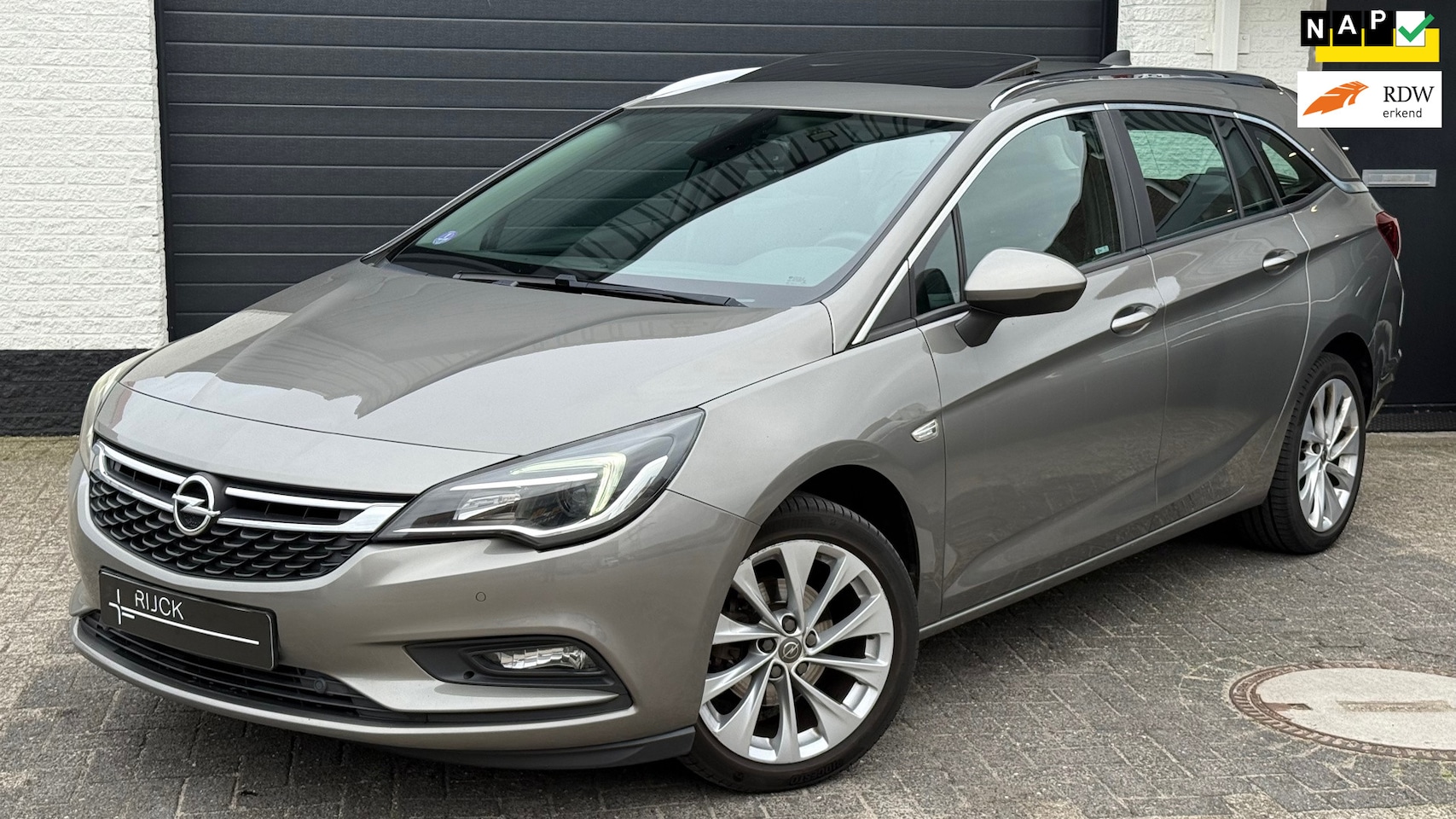 Opel Astra Sports Tourer - 1.0 Edition | Pano | CarPlay | NL Auto| Led - AutoWereld.nl