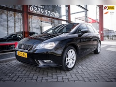 SEAT Leon ST - 1.2 TSI Style | Carplay | Parkeerhulp | Cruise control | Stuurwielbediening |