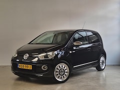 Volkswagen Up! - 1.0 high up BlueMotion / 5-Deurs / Cruisecontrol / Stoelverwarming / Parkeersensoren