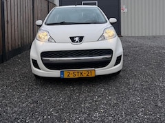 Peugeot 107 - 1.0-12V Urban Move