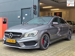 Mercedes-Benz CLA-Klasse - AMG 45 4MATIC Edition 1 / PANO / CARPLAY / CAMERA / ALCANTARA-LEDER / HARMAN-KARDON / VOLL