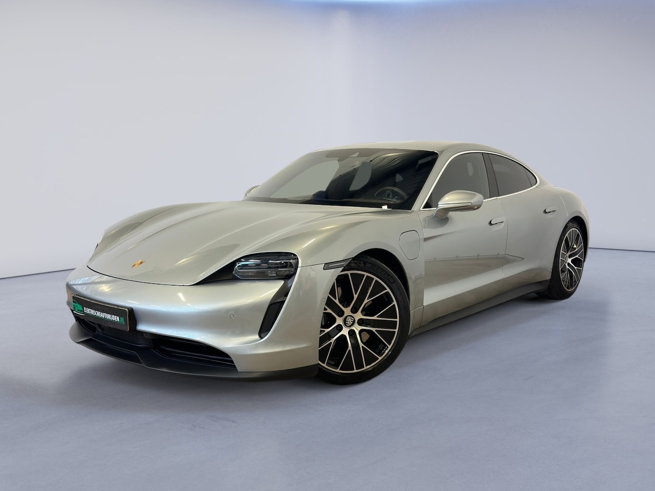 Porsche Taycan - 4S Performance 84 kWh|BURMESTER|SPORTCHRONO|INRUIL MOGELIJK| - AutoWereld.nl