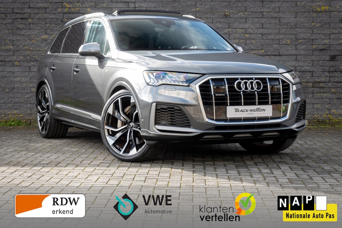 Audi Q7 - 55 TFSI quattro s-line Panoramadak - AutoWereld.nl