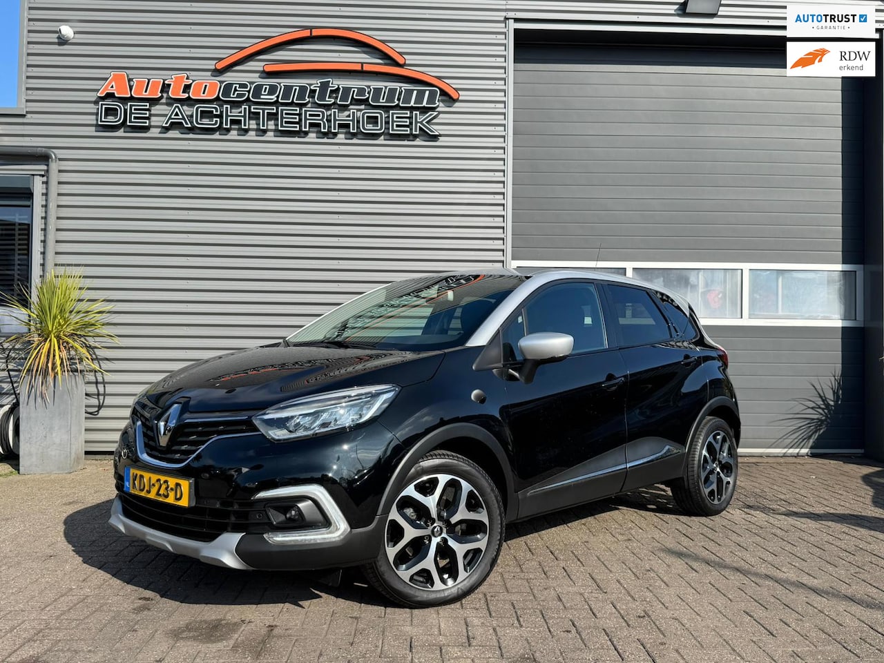Renault Captur - 1.3 TCe Intens Automaat*Navi*Stoelverwarming!! - AutoWereld.nl