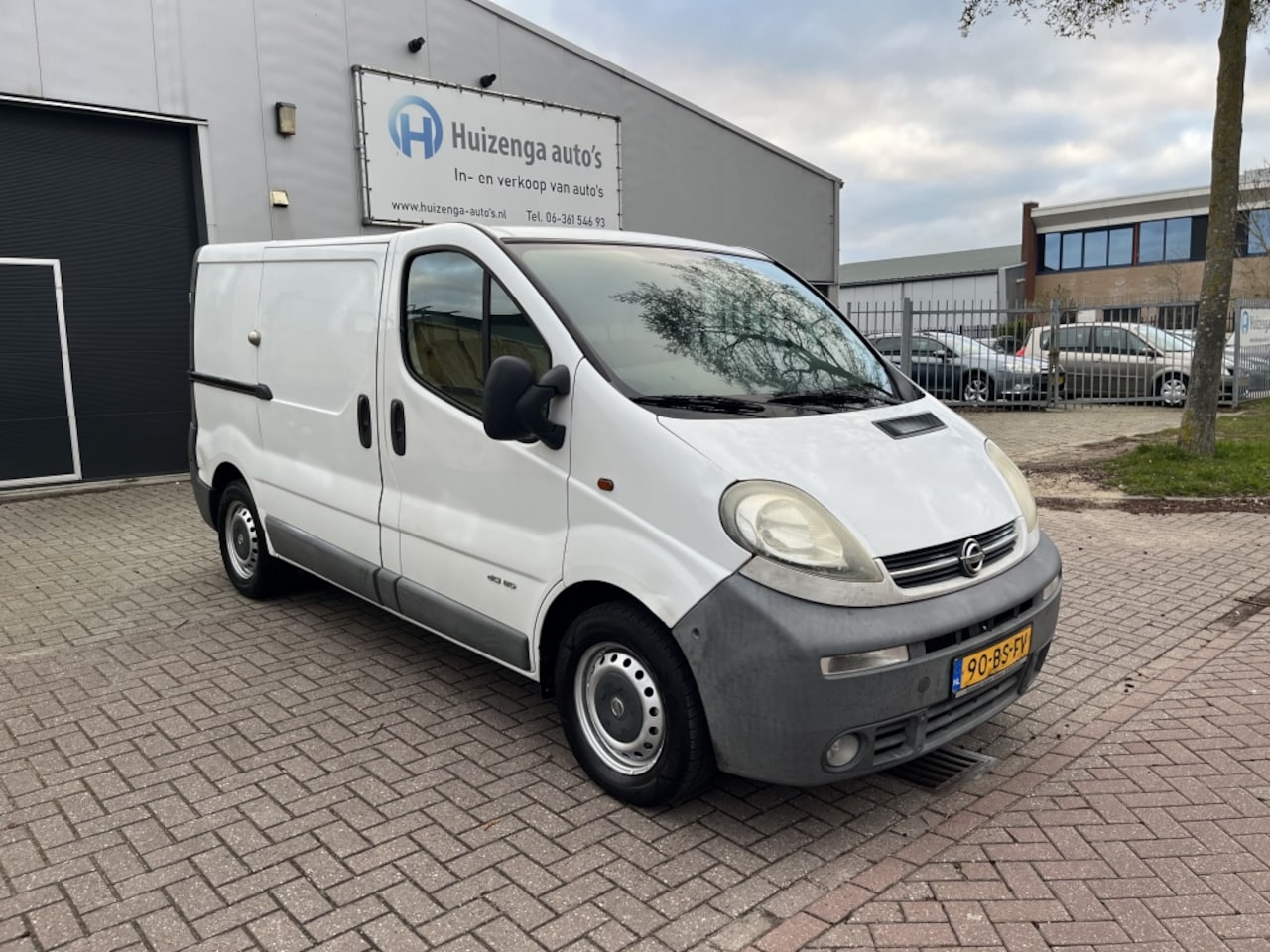 Nissan Primastar - 80.27-310 |1.9CDi| MARGE| MET APK! RIJDT OK! - AutoWereld.nl