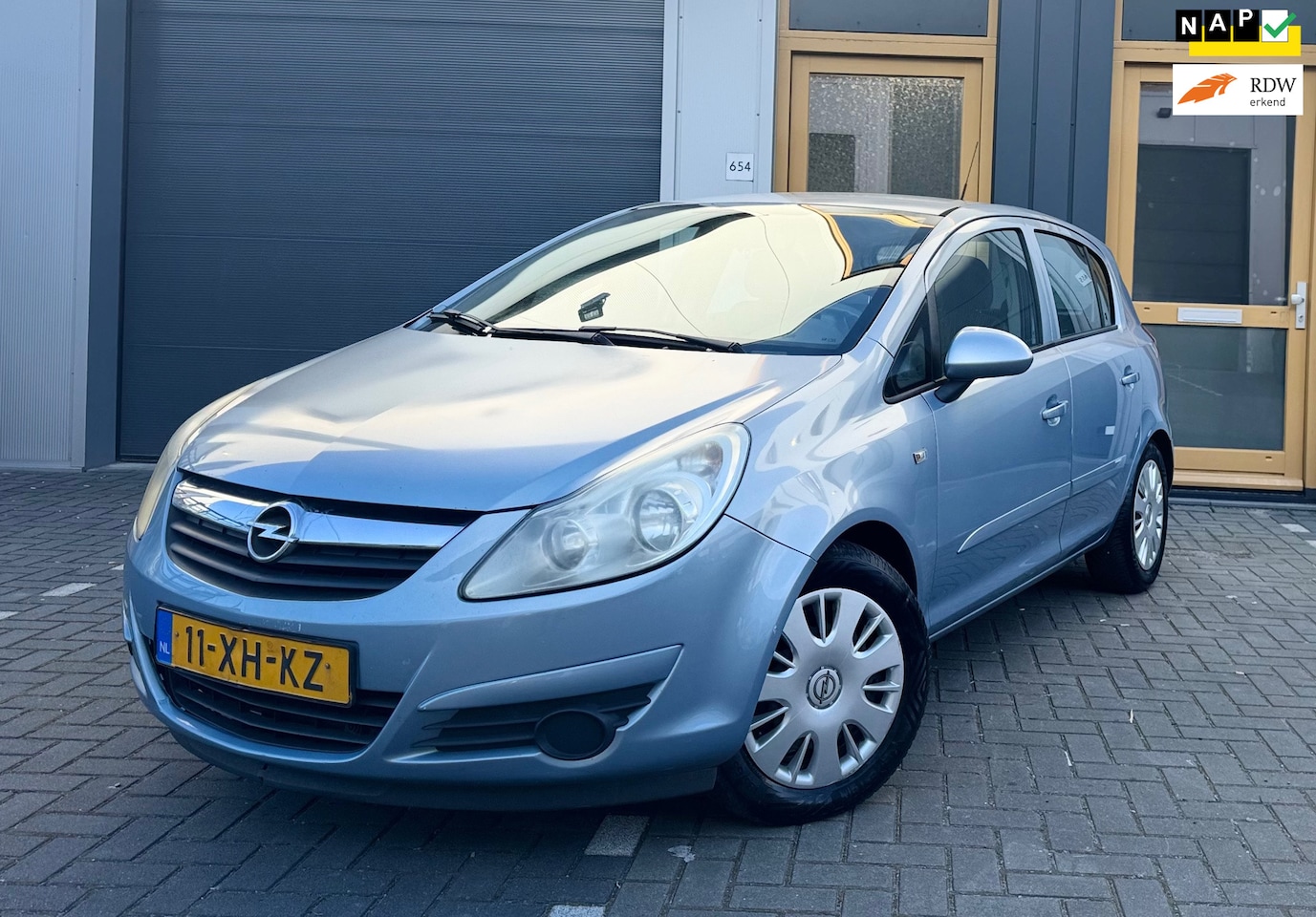 Opel Corsa - 1.2-16V Business 1.2-16V Business-NIEUWE APK - AutoWereld.nl