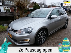 Volkswagen Golf - 1.4 TSI 140pk Highline Automaat 5-deurs Clima Navi Trekhaak