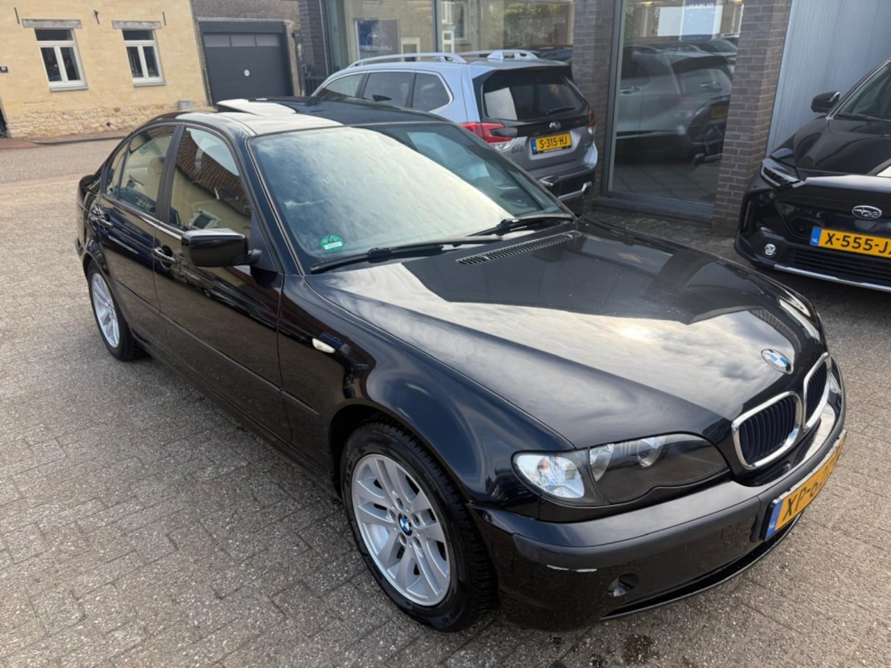 BMW 3-serie - 318i**AUTOMAAT**LEDER** - AutoWereld.nl