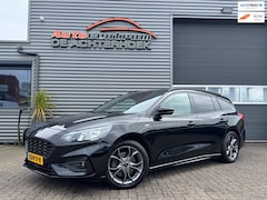 Ford Focus Wagon - 1.0 EcoBoost Titanium St-line Navi | Stoelverwarming | Trekhaak