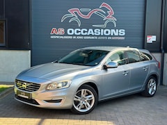 Volvo V60 - 2.4 D6 AWD Plug-In Hybrid - Blits - ACC - Lane assist